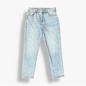 American Eagle Light Acid Wash Mom Jeans Strigid Denim Women’s Size 4 Short